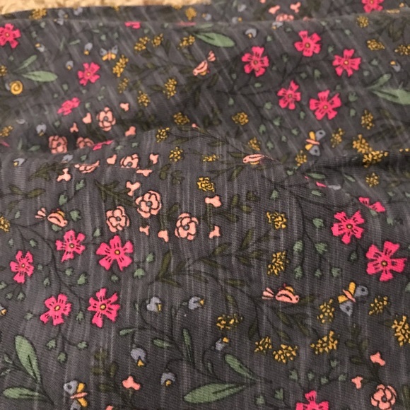 Little girls outfit - Picture 4 of 4